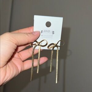 Elegant Gold Bow Earrings